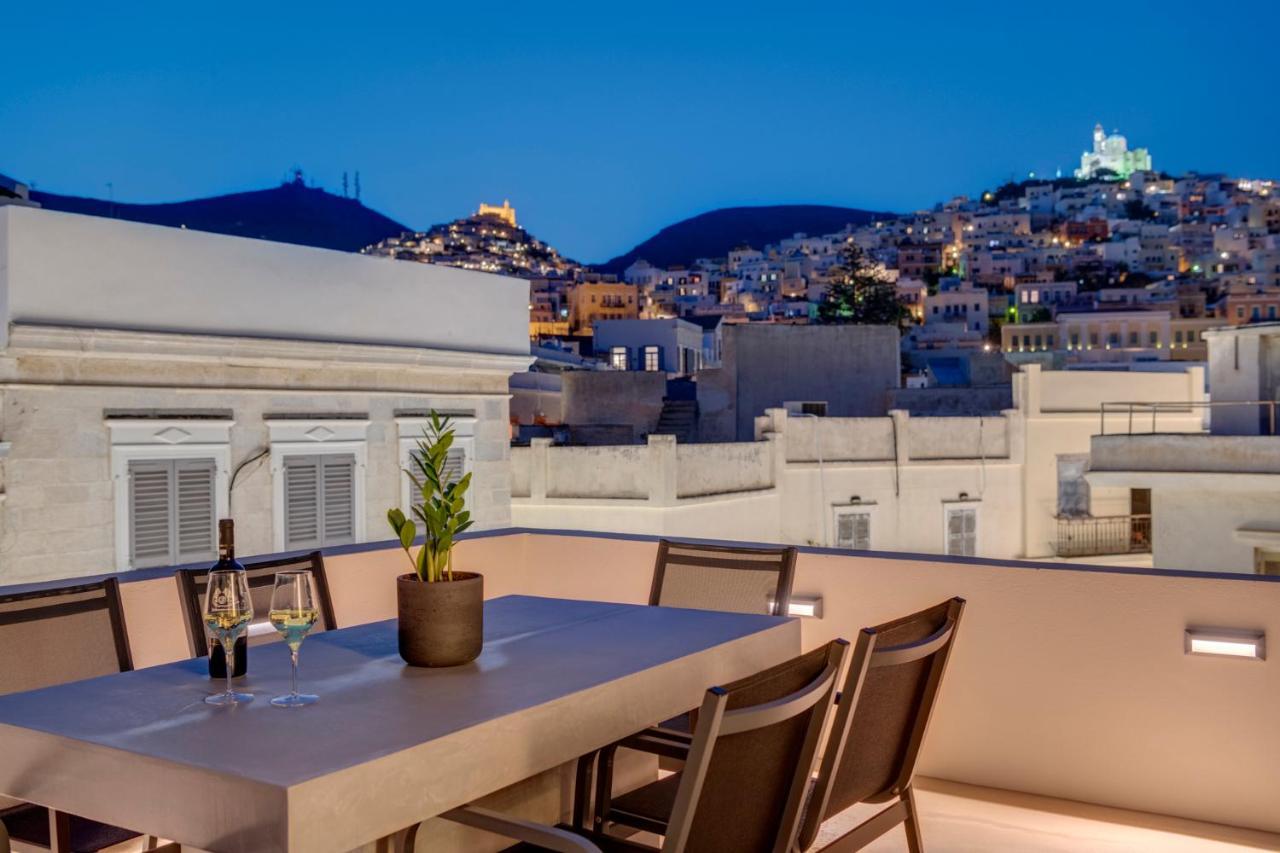 The Heart Of Syra - Your Home In Ermoupolis Exterior foto